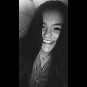 Meet your Posher, Lorena